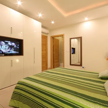 Apartment Summer Breeze Sliema